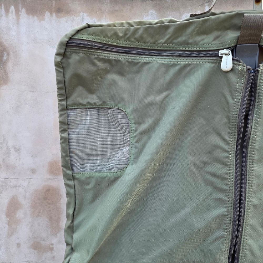 Briggs & Riley Garment Bag - Picture 7 of 8